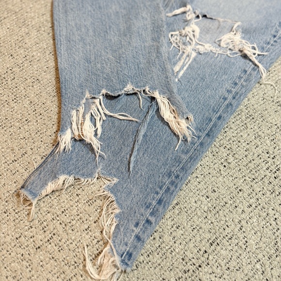 American Eagle Outfitters Light Blue Distressed Straight Leg Jeans Short 2 - Picture 5 of 8